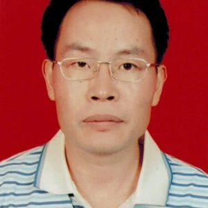 戴德君