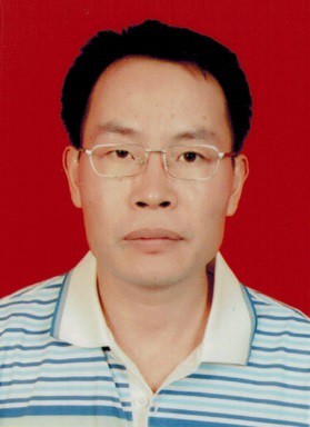 戴德君